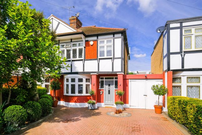 Chalgrove Cresent, Clayhall 3 bed semi
