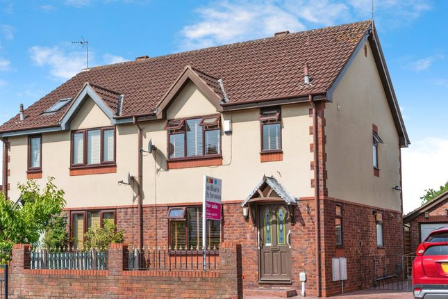 3 bedroom semi-detached house for sale