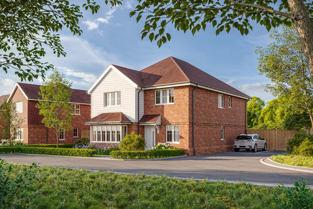 Tipples Field, Tonbridge  TN12 5 bed detached house for sale