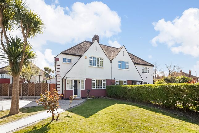 Canberra Road, Charlton, SE7 3 bed semi