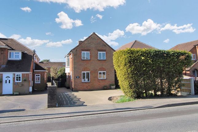 Penn Road, Hazlemere HP15 3 bed detached house for sale
