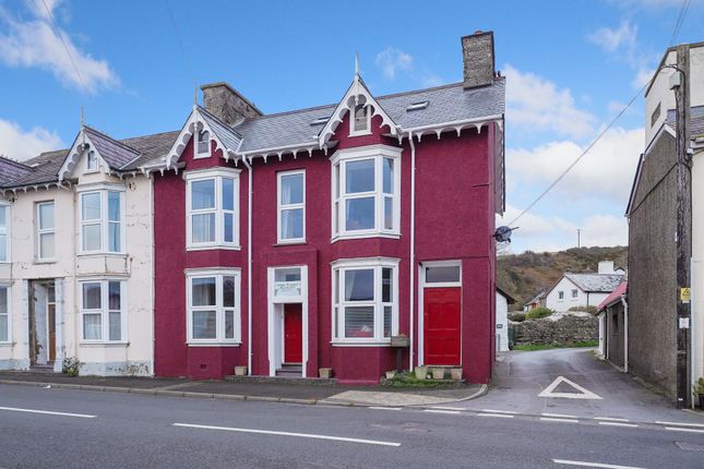 Belmont, Bridge Street, Llanon, SY23 6 bed semi