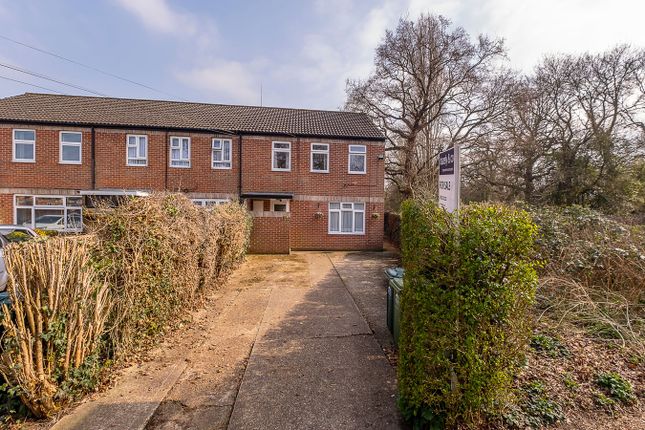 5 bed semi-detached house