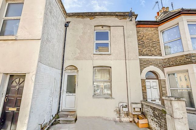 High Street, Sheerness ME12 1 bed flat for sale
