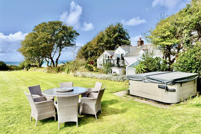 Perranporth 4 bed detached house for sale