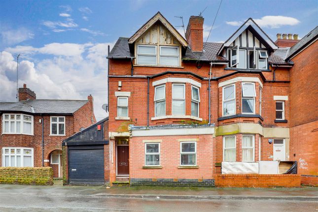 Berridge Road, Forest Fields NG7 5 bed end of terrace house for sale