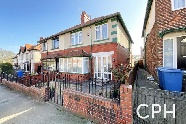 Peasholm Crescent, Scarborough 4 bed semi