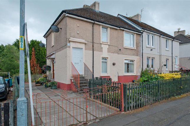 West Place, Newmains 2 bed apartment for sale
