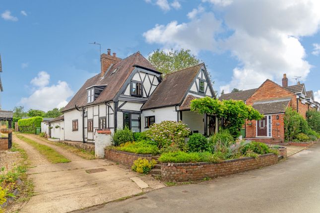 Thurlaston, Rugby, Warwickshire CV23 9JU 2 bed detached house for sale