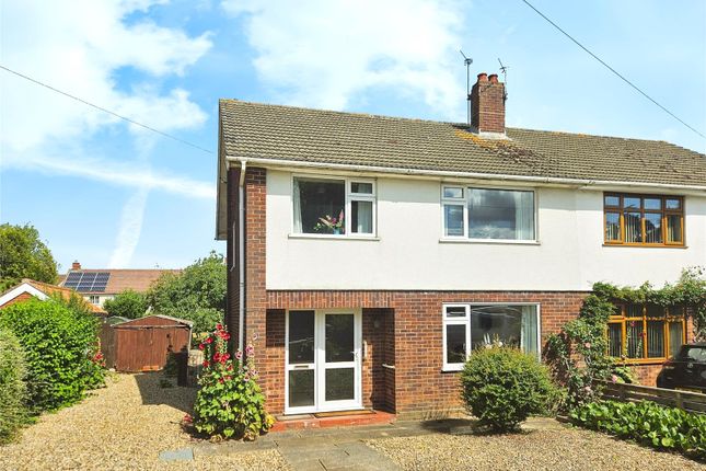 Norwich Road, Wymondham, Norfolk, NR18 3 bed semi