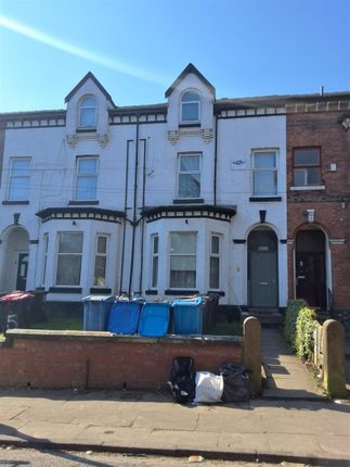 6 bed block of flats
