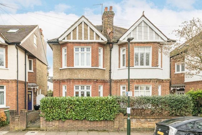 Chudleigh Road, Twickenham TW2 3 bed semi