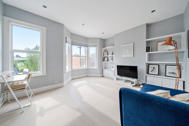Layton Road, Brentford, TW8 1 bed flat for sale