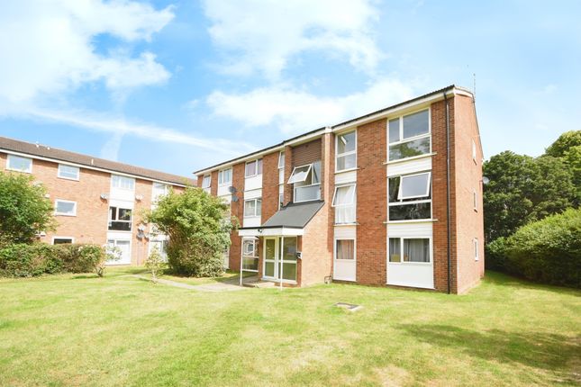 2 bed flat