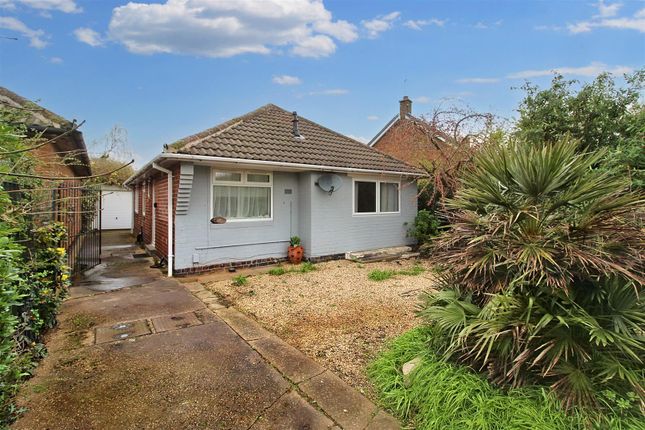 Perlethorpe Avenue, Gedling, Nottingham 3 bed detached bungalow for sale