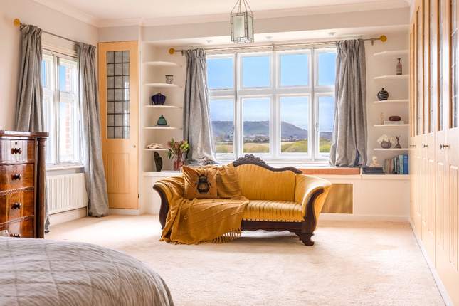 Station Road, Berwick 4 bed detached house for sale