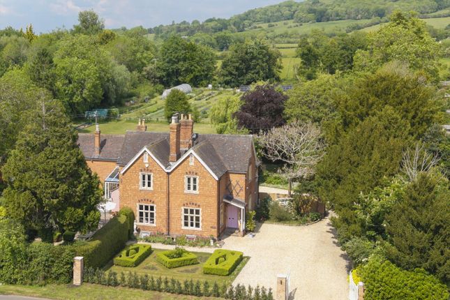 Westmancote, Gloucestershire, GL20 5 bed detached house for sale