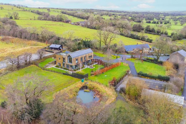 Clitheroe, Lancashire, BB7 5 bed detached house for sale
