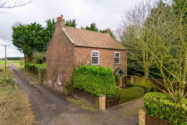 Tadcaster LS24 3 bed detached house for sale