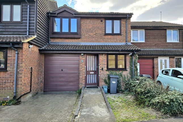 Jessop Avenue,  Southall, UB2 3 bed terraced house for sale