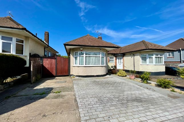 Stanford Road, Luton, Bedfordshire... 2 bed semi
