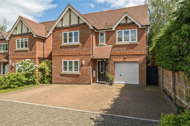 4 bed detached house