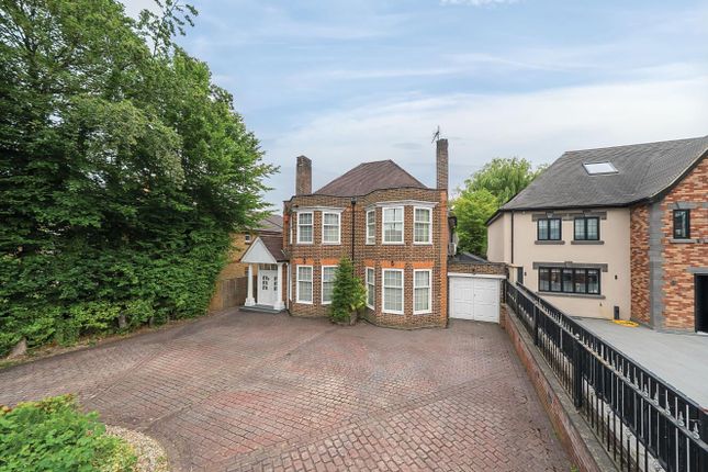 Uxbridge Road, Stanmore HA7 5 bed house for sale
