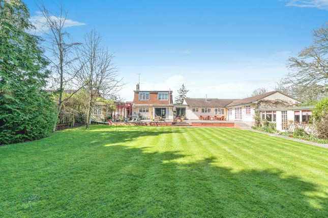 2 bedroom detached house for sale