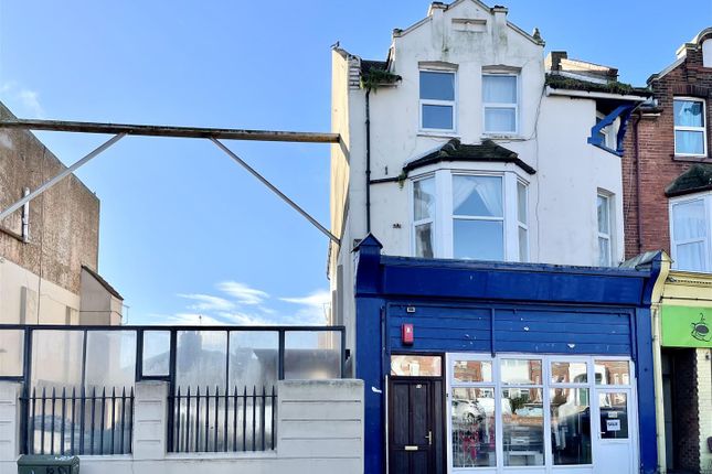 5 bedroom semi-detached house for sale