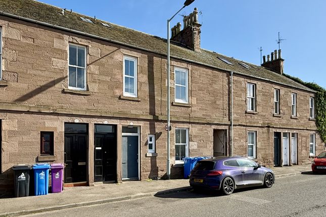 2 bed flat