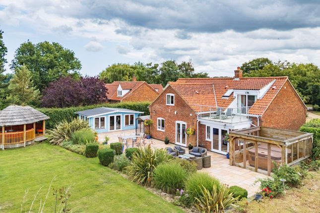 Pennygate, Barton Turf 5 bed detached house for sale