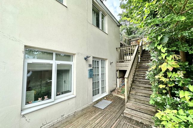 St. Marychurch Road, Torquay, TQ1 3HY 2 bed flat for sale