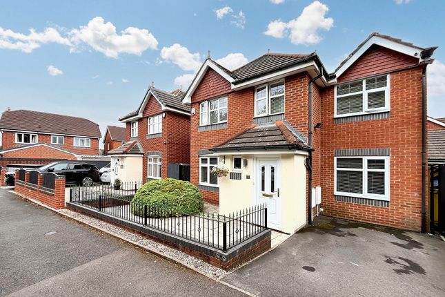 Redmere Drive, Bury, BL9 4 bed detached house for sale