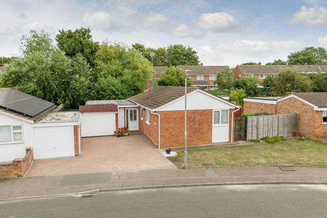 Baccara Grove, Milton Keynes MK2 3 bed detached bungalow for sale