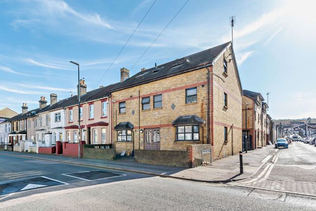 1 bed flat