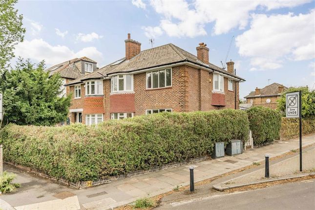 St. Dunstans Gardens, London W3 4 bed semi