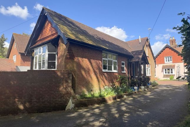 4 bedroom link detached house for sale