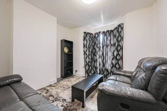 Hartington Road, Walthamstow, London... 2 bed house for sale