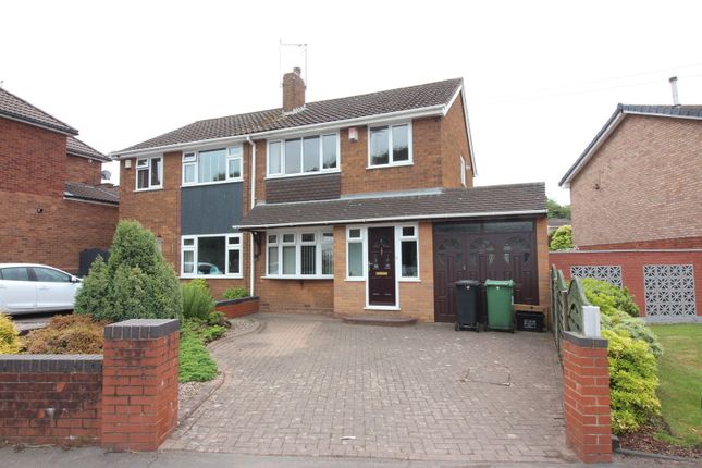 Dreadnought Road, Brierley Hill DY5 3 bed semi