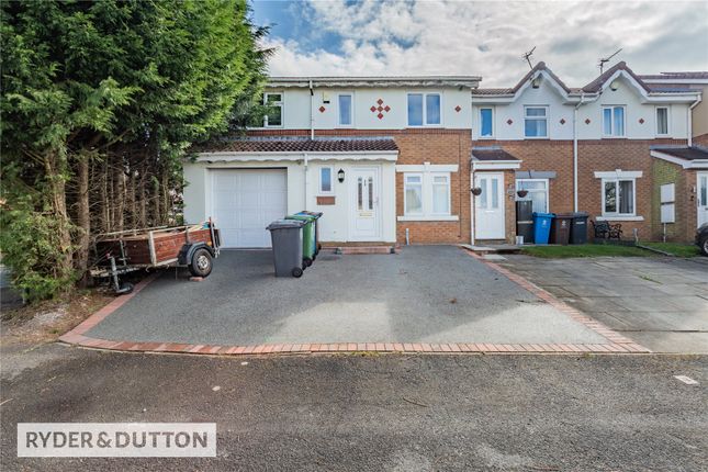 Hodge Clough Road, Moorside, Oldham, OL1 4 bed townhouse for sale