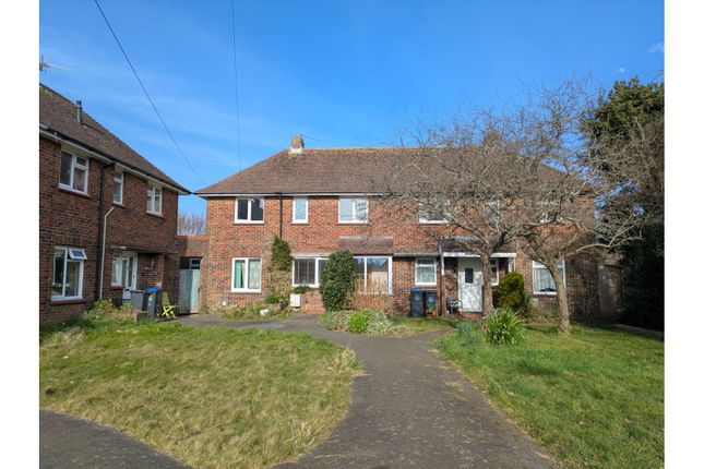 2 bed semi-detached house