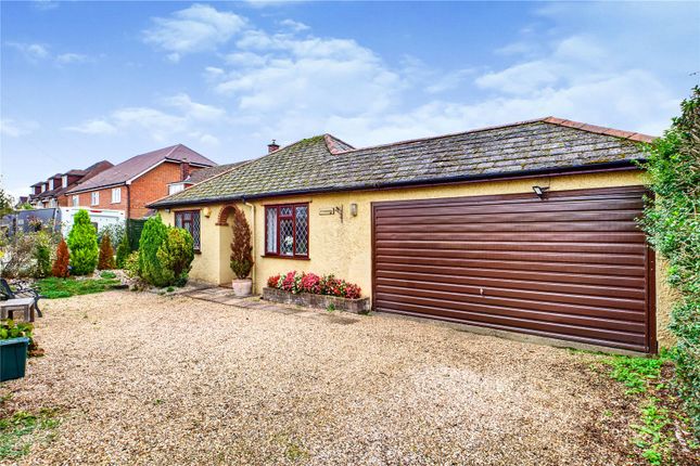 Bath Road, Padworth, Reading... 3 bed bungalow for sale