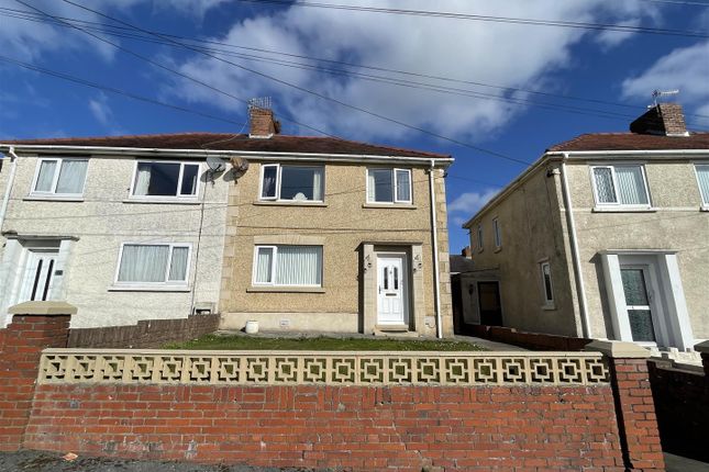 The Crescent, Burry Port 3 bed semi