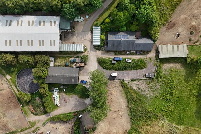 5 bedroom country house for sale