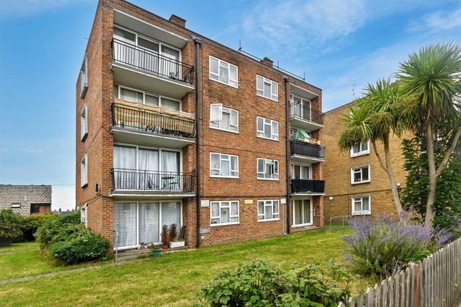 Leslie Street, Eastbourne 1 bed flat for sale