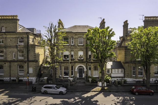 Eaton Road, Hove 2 bed apartment for sale