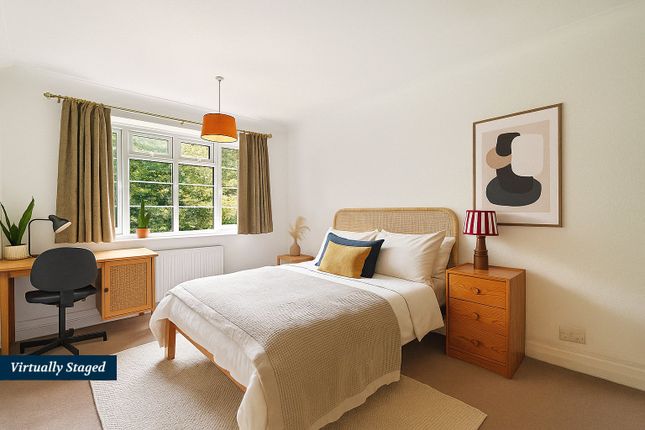 Shoot Up Hill, Kilburn, NW2 1 bed flat for sale
