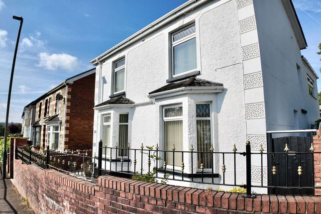 Blackwood Road, Pontllanfraith, NP12 4 bed detached house for sale
