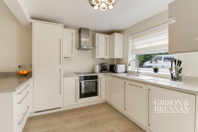 St. Teresa Walk, Chadwell St Mary, RM16 3 bed semi