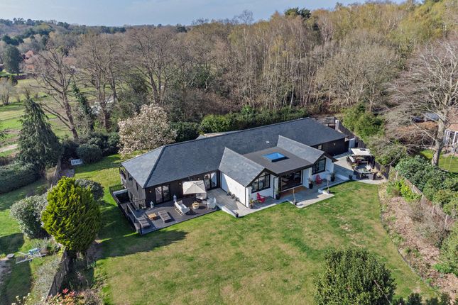 Hook Heath Road, Woking, Surrey 5 bed detached house for sale